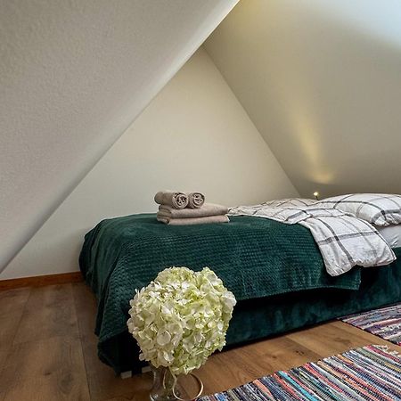 Apartamenty Komarno 46 Jacuzzi&Sauna Eksteriør bilde