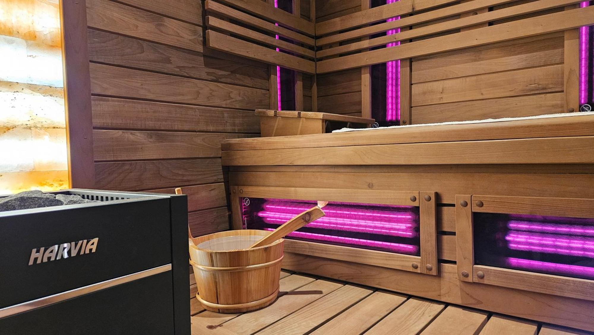 Apartamenty Komarno 46 Jacuzzi&Sauna Eksteriør bilde
