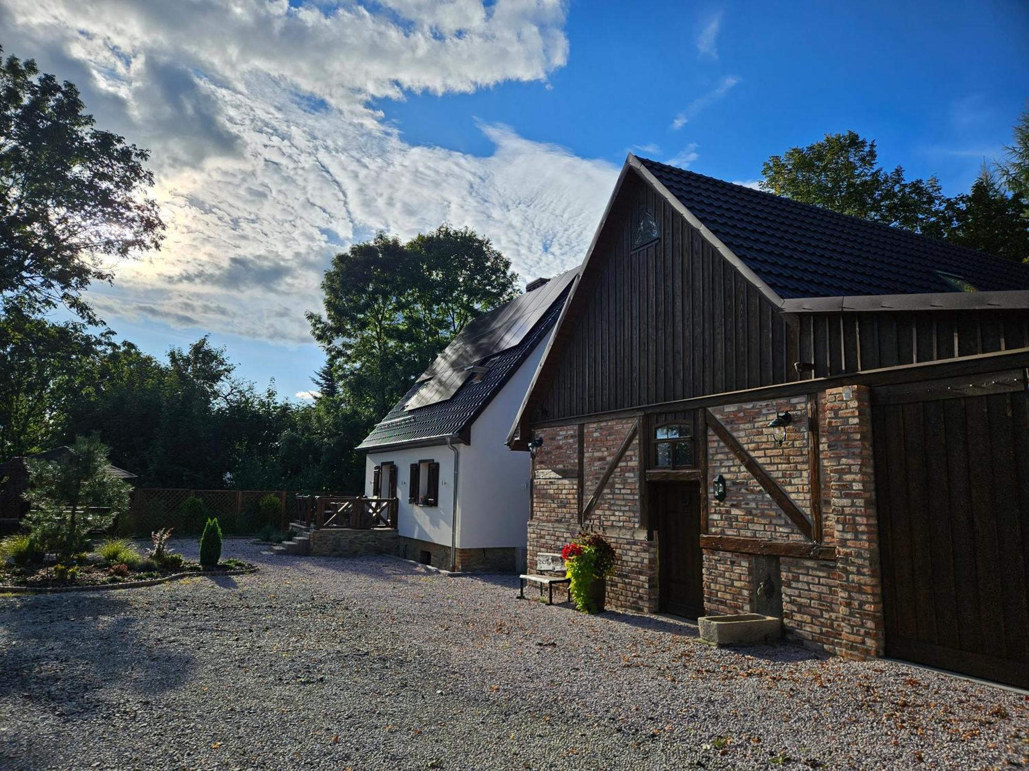 Apartamenty Komarno 46 Jacuzzi&Sauna Eksteriør bilde