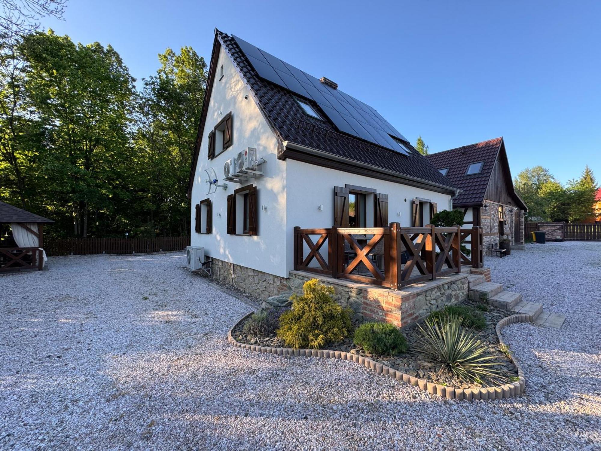 Apartamenty Komarno 46 Jacuzzi&Sauna Eksteriør bilde