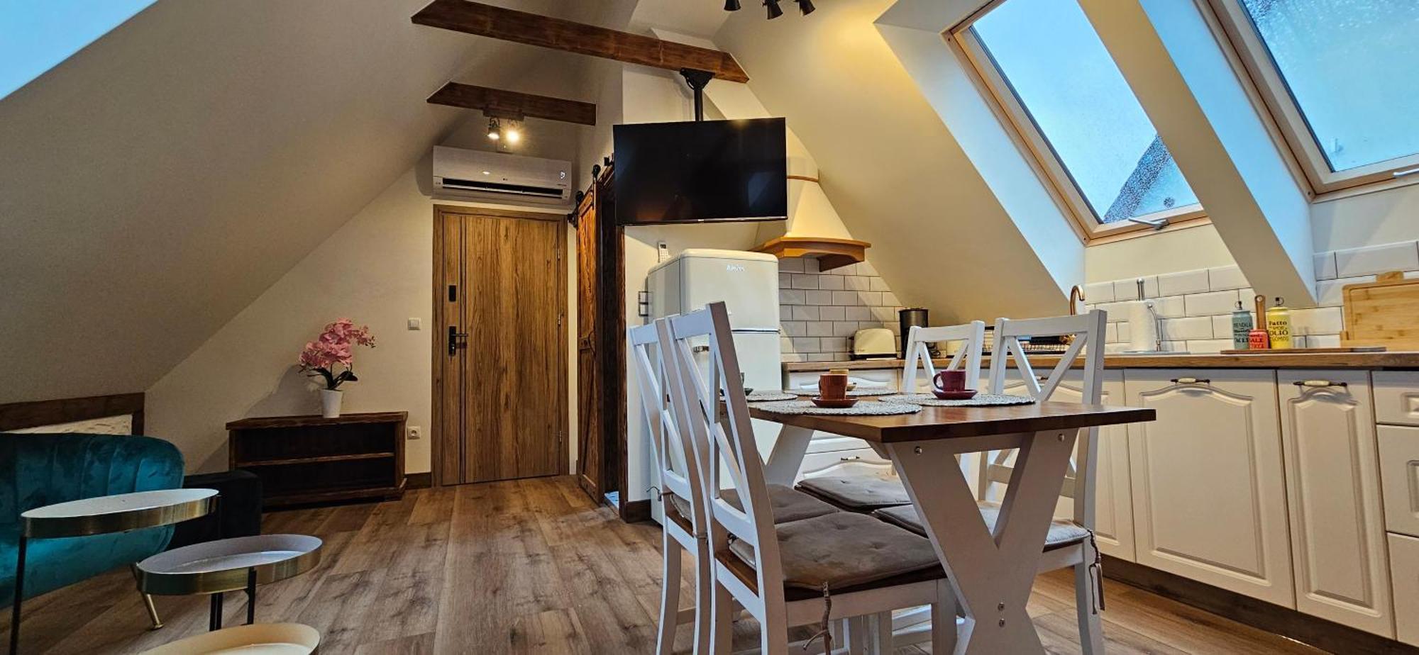 Apartamenty Komarno 46 Jacuzzi&Sauna Eksteriør bilde