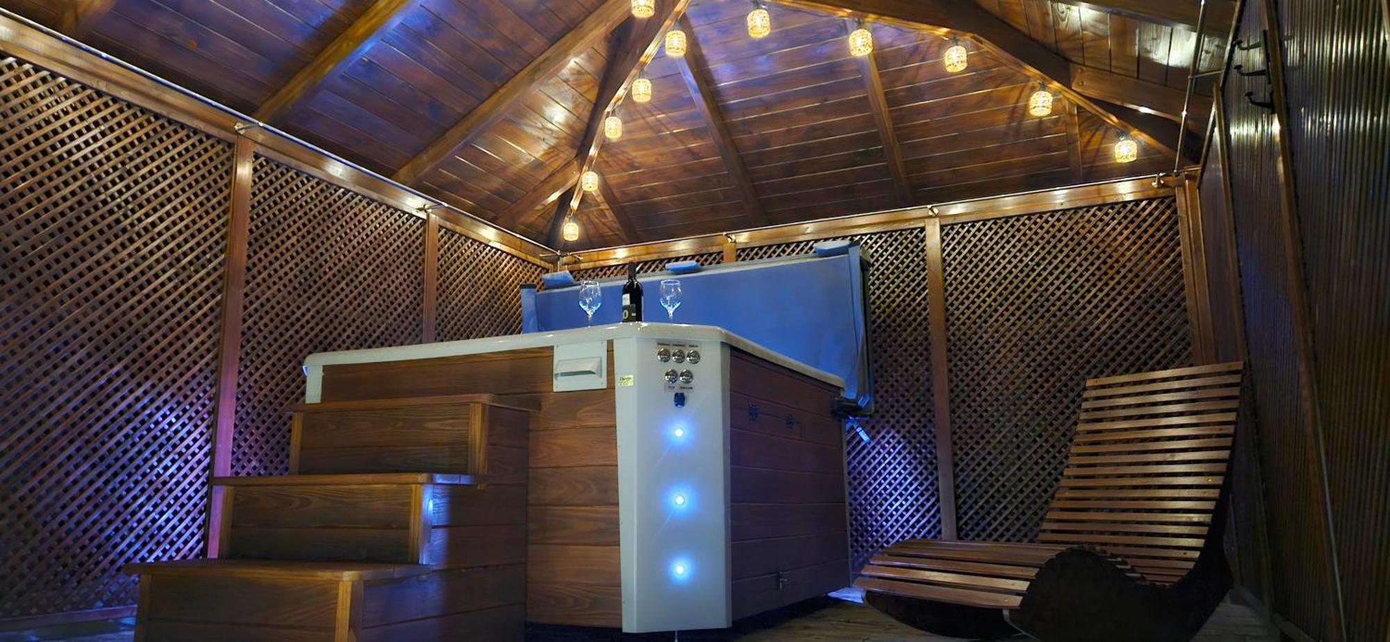 Apartamenty Komarno 46 Jacuzzi&Sauna Eksteriør bilde