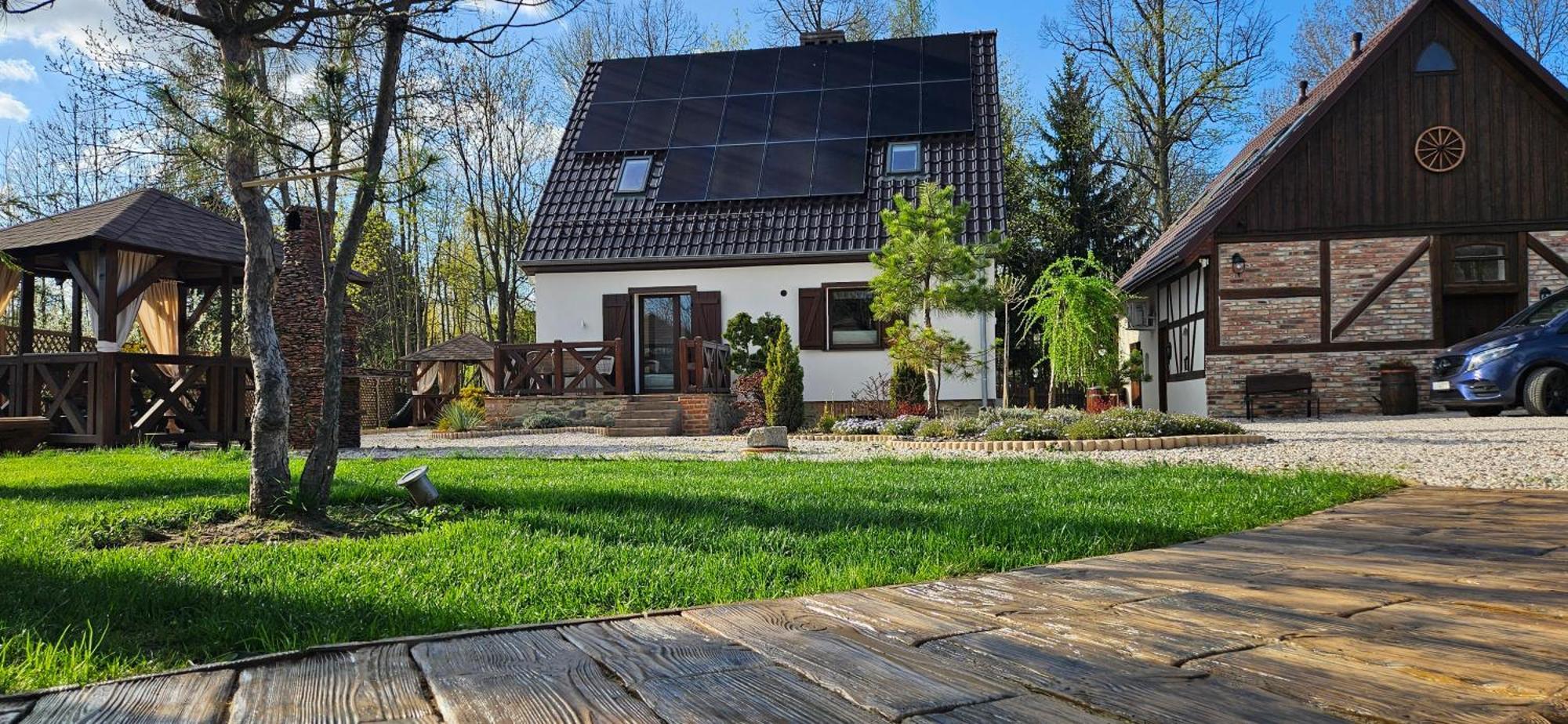 Apartamenty Komarno 46 Jacuzzi&Sauna Eksteriør bilde
